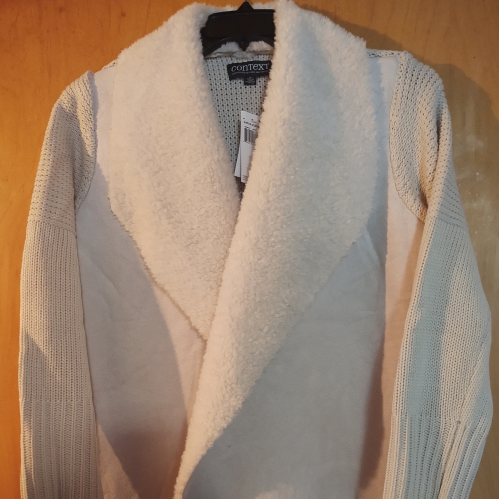 Sweater jacket with faux fur collar